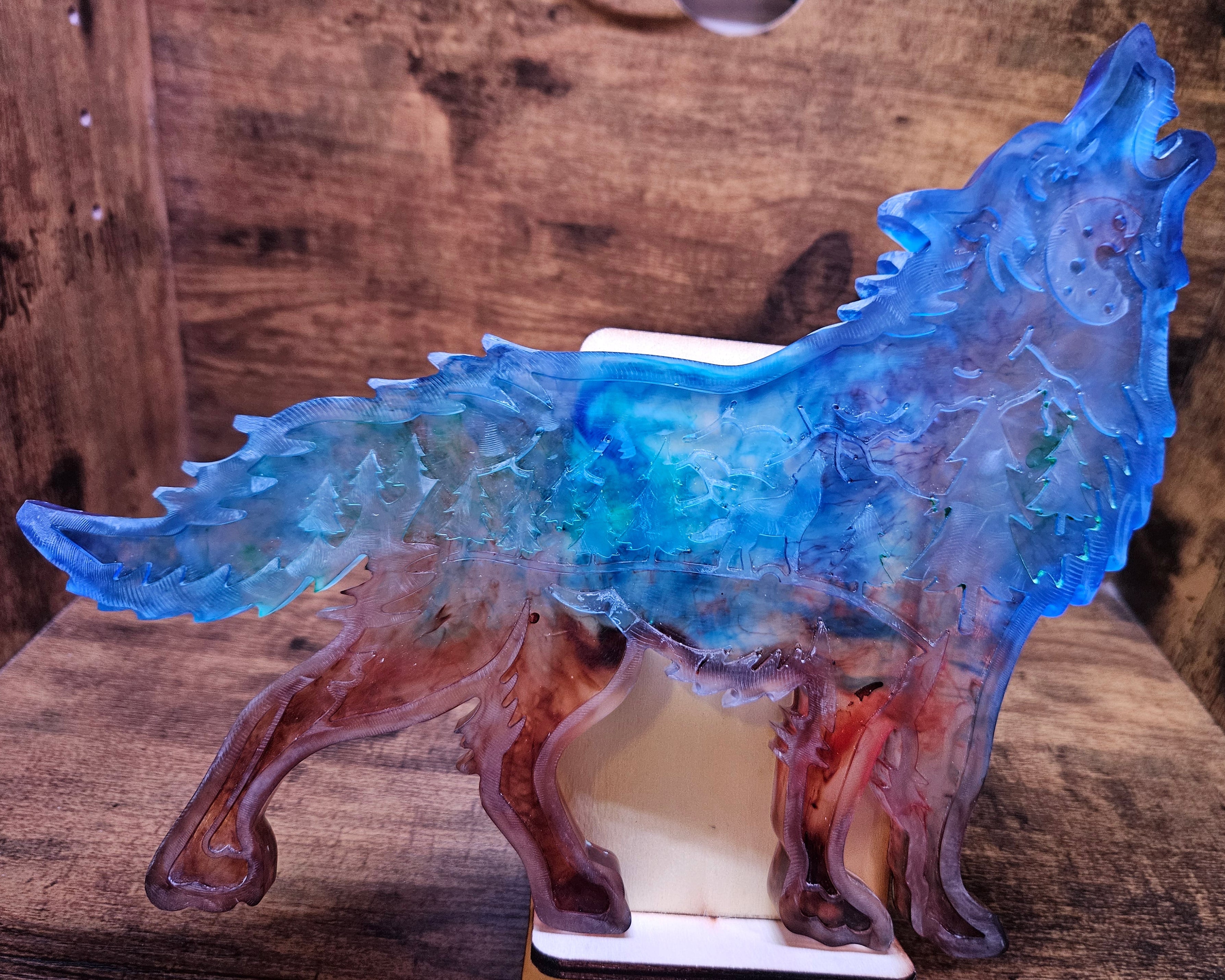 Clear Blue, Red & Green Wolf Scene