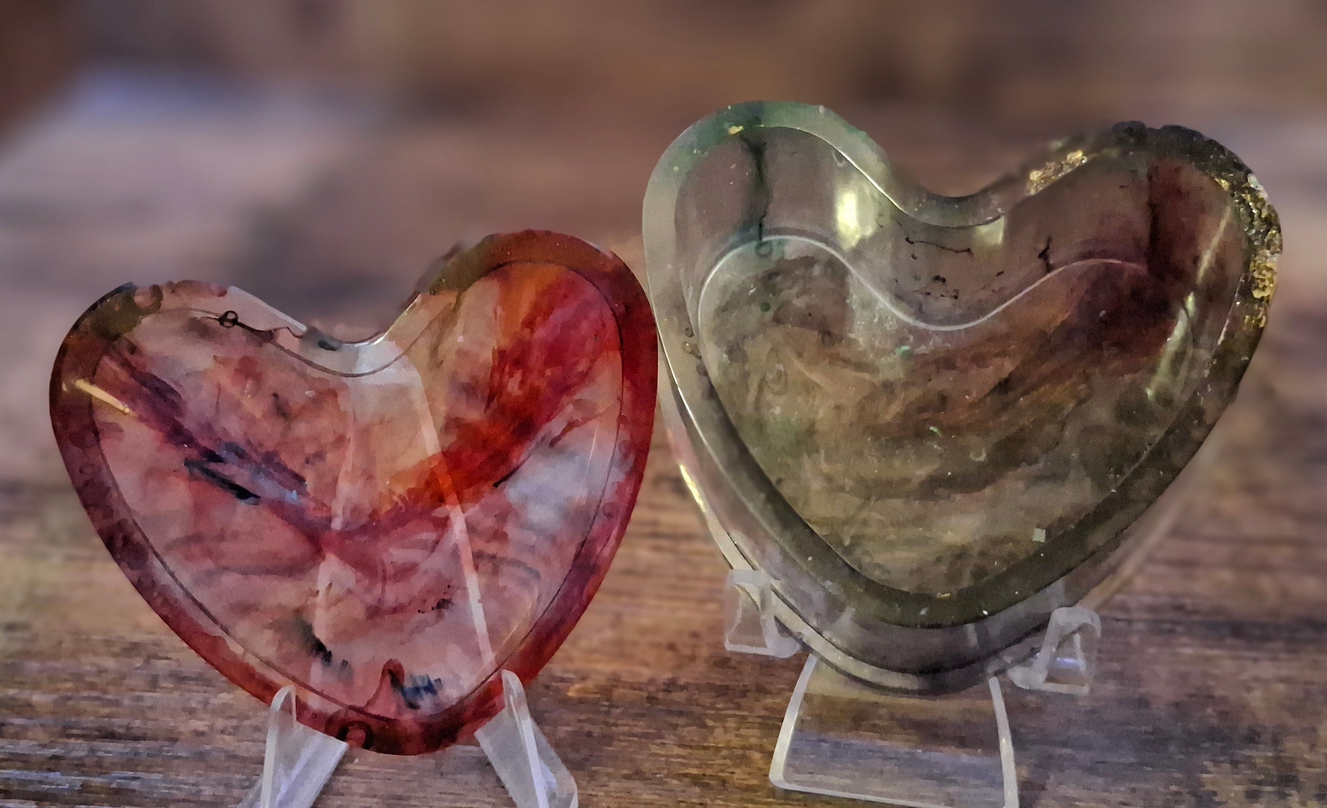 Green & Red Lid Heart Shaped Trinket Storage Box